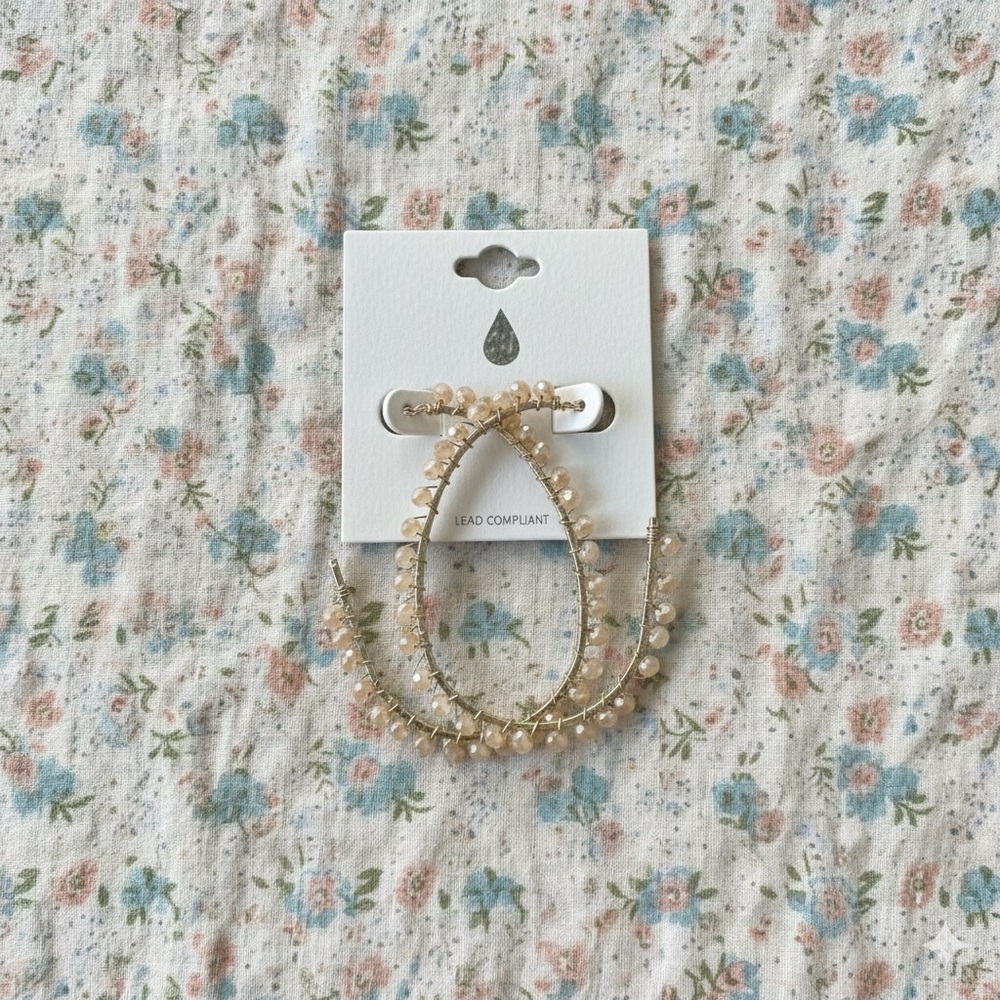 Champagne Beaded Earrings ✨
